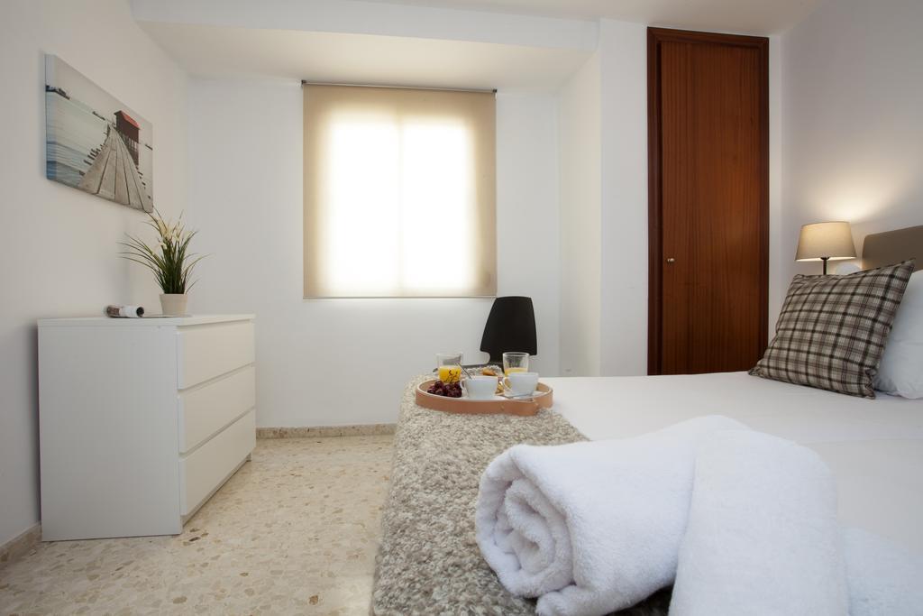 Apartment Singularstays Mercado *