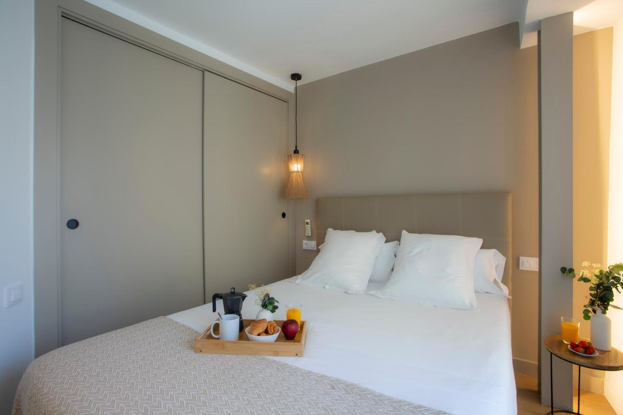 Singularstays Mercado Appartamento Valenza